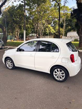 NISSAN MARCH 1.0 SV 16V FLEX 4P MANUAL